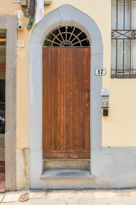 Modern Loft 1 Min To Basilica Of Santa Croce Florença